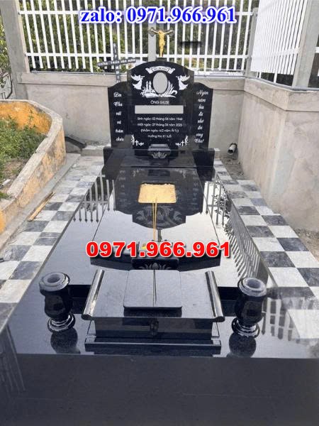mẫu mộ đá hoa cương nguyên khối cho phần mộ, ông bà, cha mẹ bền đẹp ngoài trời giá rẻ, mộ đá hoa cương, granite nhập khẩu chuẩn phong thủy cho gia đình, mộ hoa cương trong khu lăng mộ cao cấp chạm chổ hoa văn tinh xảo theo yêu cầu khách hàng