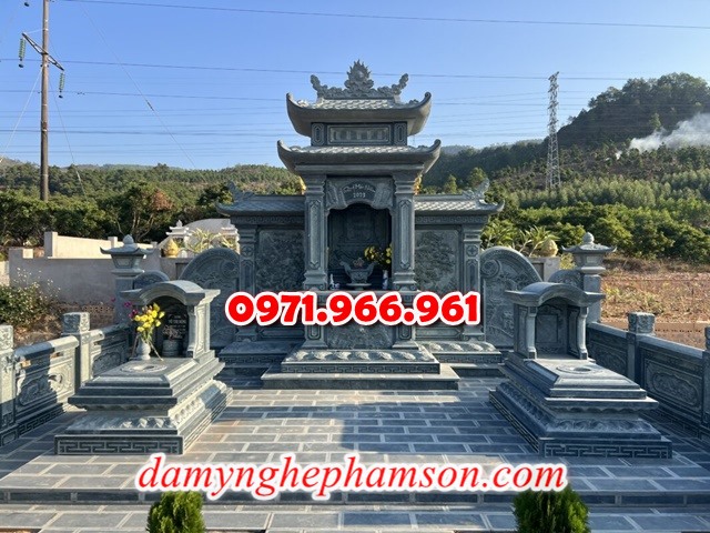 mẫu nghĩa trang nhà mồ cho khu lăng mộ dòng họ, gia đình bằng đá xanh rêu, xanh đen đẹp nhất hiện nay, khu nghĩa trang bằng đá tự nhiên nguyên khối chất lượng cao, khu nghĩa trang nhà mồ đá phong thủy chuẩn tâm linh được chạm khắc hoa văn tinh xảo theo yêu cầu khách hàng