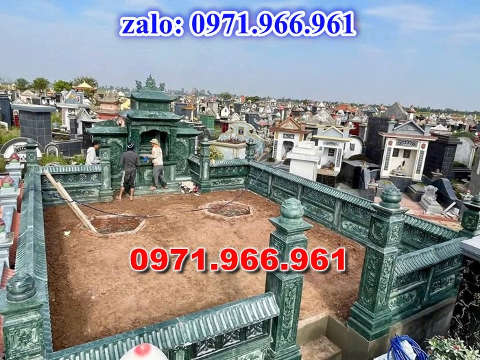 mẫu nghĩa trang nhà mồ cho khu lăng mộ dòng họ, gia đình bằng đá xanh rêu, xanh đen đẹp nhất hiện nay, khu nghĩa trang bằng đá tự nhiên nguyên khối chất lượng cao, khu nghĩa trang nhà mồ đá phong thủy chuẩn tâm linh được chạm khắc hoa văn tinh xảo theo yêu cầu khách hàng