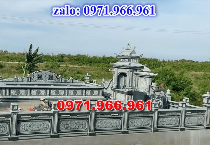 lan can bằng đá tự nhiên nguyên khối nhà thờ họ hay từ đường, lan can đá xanh rêu cho khu lăng mộ gia đình, nghĩa trang, khu lịch tâm linh, lan can khu biệt thự sân vườn được chạm khắc hoa văn tinh xảo theo yêu cầu, lan can tường rào đá phong thủy, trấn trạch, cao cấp, bền đẹp, giá rẻ cho khách hàng