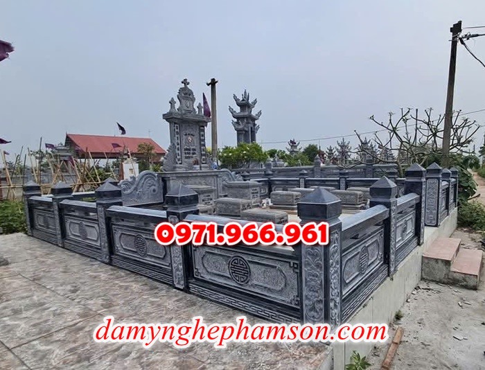 mẫu nghĩa trang nhà mồ cho khu lăng mộ dòng họ, gia đình bằng đá xanh rêu, xanh đen đẹp nhất hiện nay, khu nghĩa trang bằng đá tự nhiên nguyên khối chất lượng cao, khu nghĩa trang nhà mồ đá phong thủy chuẩn tâm linh được chạm khắc hoa văn tinh xảo theo yêu cầu khách hàng
