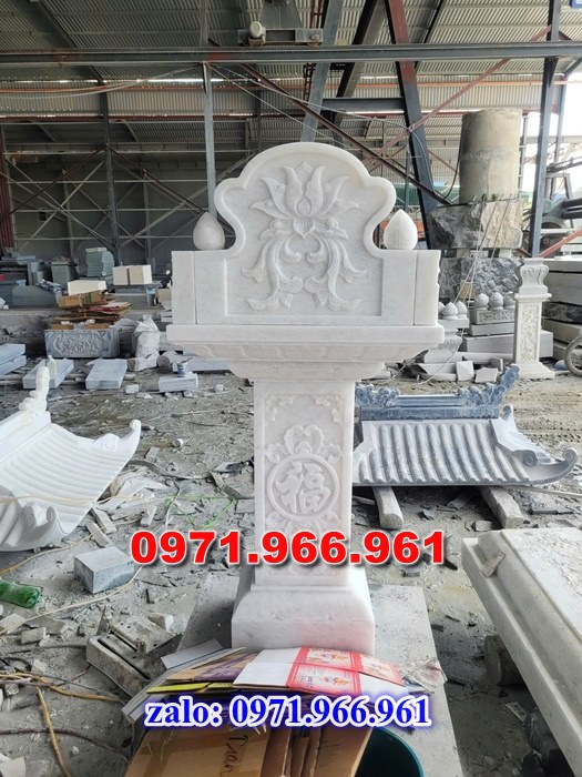 mẫu bàn thờ thiên bằng đá đẹp ngoài trời trước nhà hợp phong thủy, bàn thờ thiên đá xanh nguyên khối trong sân vườn, biệt thự, bàn thờ thiên chạm khắc hoa văn đẹp chuẩn phong thủy trước nhà thờ dòng họ, bàn thờ thiên là nét tâm linh, hút tài lộc cho gia chủ