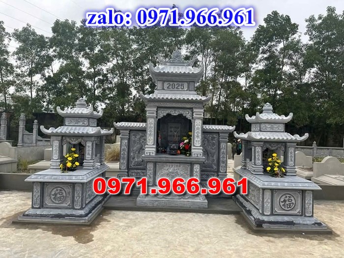 mẫu lăng thờ cho khu lăng mộ gia đình đá tự nhiên nguyên khối đẹp, lăng thờ đá phong thủy cho dòng họ cao cấp, lăng thờ được chạm khắc hoa văn tinh xảo tạo lên sự trang nghiêm cho gia đình, chuyên tư vấn và thiết kế lăng thờ bằng đá theo yêu cầu khách hàng