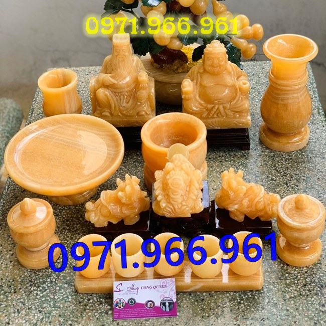 mẫu bát hương lọ hoa đá đẹp cho từ đường nhà thờ họ, bát hương lọ hoa đá tự nhiên nguyên khối cho khu lăng mộ chuẩn phong thủy, bát hương lọ hoa trang trí bàn thờ được chạm khắc hoa văn tinh xảo, mẫu bát hương lọ hoa thờ cúng gia tiên, thần linh, ngoài trời bền đẹp theo thời gian, lọ hoa bát hương đẹp giá rẻ theo yêu cầu của khách hàng 