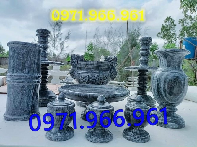 mẫu bát hương lọ hoa đá đẹp cho từ đường nhà thờ họ, bát hương lọ hoa đá tự nhiên nguyên khối cho khu lăng mộ chuẩn phong thủy, bát hương lọ hoa trang trí bàn thờ được chạm khắc hoa văn tinh xảo, mẫu bát hương lọ hoa thờ cúng gia tiên, thần linh, ngoài trời bền đẹp theo thời gian, lọ hoa bát hương đẹp giá rẻ theo yêu cầu của khách hàng 