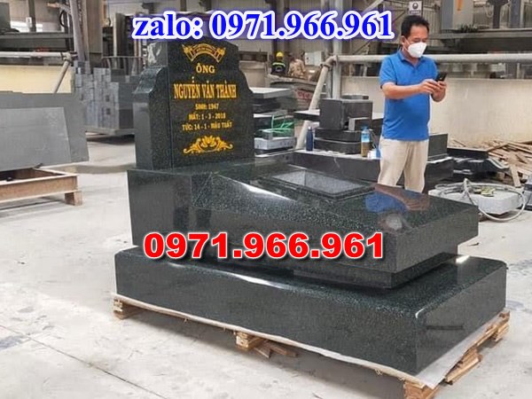 mẫu mộ đá hoa cương nguyên khối cho phần mộ, ông bà, cha mẹ bền đẹp ngoài trời giá rẻ, mộ đá hoa cương, granite nhập khẩu chuẩn phong thủy cho gia đình, mộ hoa cương trong khu lăng mộ cao cấp chạm chổ hoa văn tinh xảo theo yêu cầu khách hàng