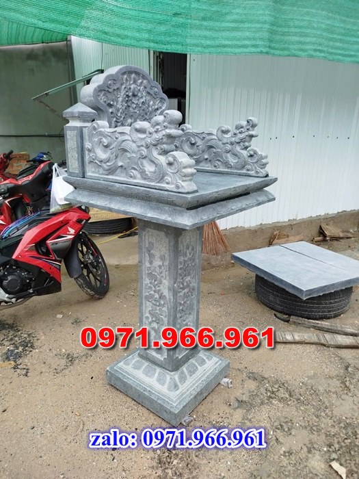 mẫu bàn thờ thiên bằng đá đẹp ngoài trời trước nhà hợp phong thủy, bàn thờ thiên đá xanh nguyên khối trong sân vườn, biệt thự, bàn thờ thiên chạm khắc hoa văn đẹp chuẩn phong thủy trước nhà thờ dòng họ, bàn thờ thiên là nét tâm linh, hút tài lộc cho gia chủ