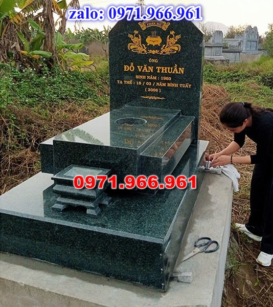 mẫu mộ đá đơn giản nguyên khối, ông bà, cha mẹ, một mái, hai mái, ba mái, mộ đá đơn cao cấp được chạm chổ hao văn tinh xảo theo nhu cầu khách hàng, mộ đơn bằng đá xanh rêu chuẩn phong thủy cho gia đình, mộ đơn không mái bằng đá nhập khẩu cao cấp bền đẹp theo thời gian