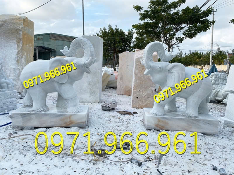 voi bằng đá tự nhiên nguyên khối canh cổng phong thủy trước nhà, voi đá sân vườn, trang trí khu biệt thự, voi đá nhà thờ họ, trấn trạch khu lăng mộ, voi đá phong thủy mang tài lộc, thịnh vượng, bình an, voi đá đặt trước cửa công ty, trang trí trong các công trình tâm linh