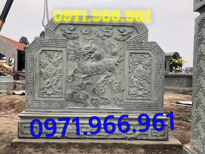 cuốn thư hay còn gọi bức bình phong trấn trạch bằng đá tự nhiên nguyên khối được đặt trong sân nhà thờ họ,bức cuốn thư chạm rồng phượng trước khu tâm linh đình làng, bức bình phong phong thủy đá xanh rêu trước khu lăng mộ gia đình đẹp, chuyên thiết kế cuốn thư bình phong theo yêu cầu khách hàng