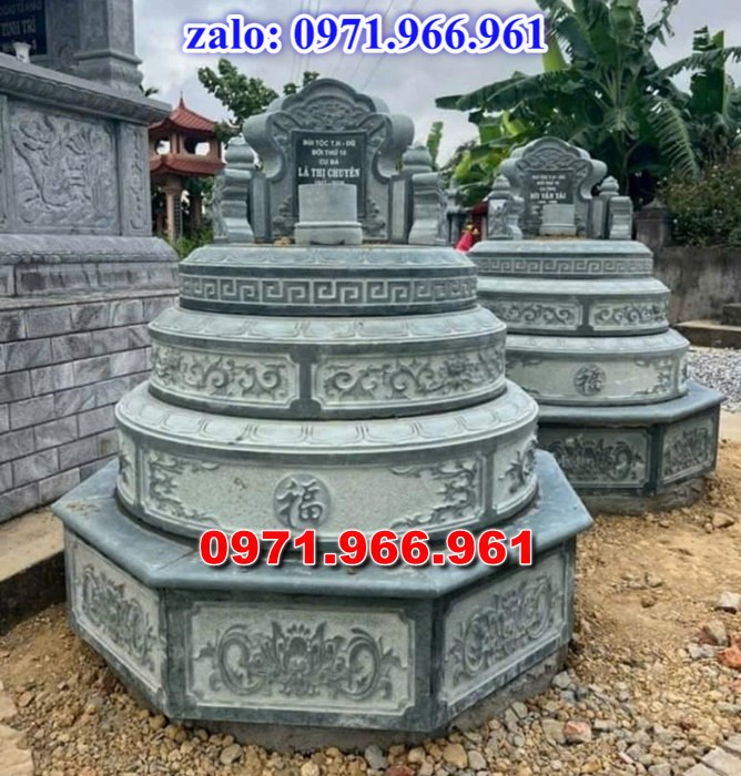 mẫu mộ tròn bằng đá nguyên khối cao cấp cho phần mộ tổ tiên, mộ tròn bằng đá xanh rêu được ưu chuộng nhất hiện nay cho phần mộ gia đình, mộ tròn bằng đá cao cấp chạm khắc hoa văn tinh xảo theo yêu cầu, mộ tròn bằng đá đẹp chuẩn kích thước phong thủy cho ông bà,cha mẹ cao cấp