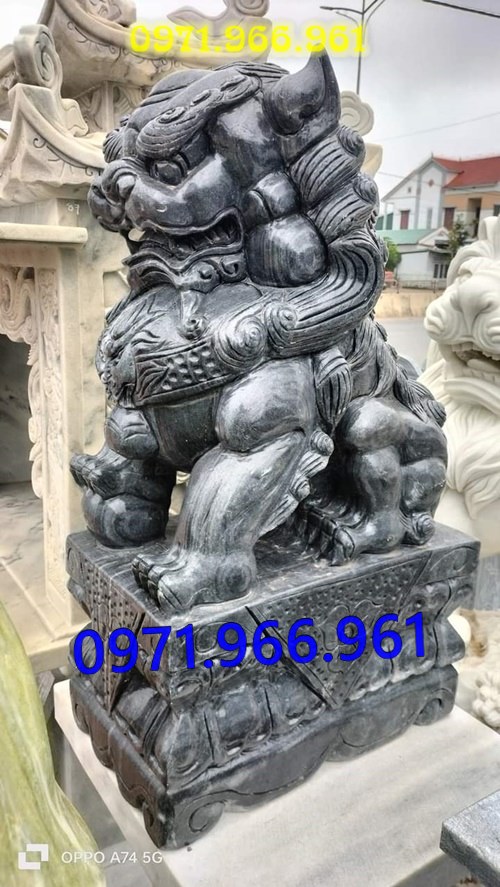 mẫu kỳ lân đá phong thủy canh cổng, kỳ lân đá tự nhiên nguyên khối trấn yểm trước nhà, kỳ lân đá cẩm thạch trước nhà thờ họ, kỳ lân đá biệt thự mang lại tài lộc may mắn cho gia chủ, kỳ lân đá được điêu khắc chạm trổ tinh sảo theo nhu cầu khách hàng
