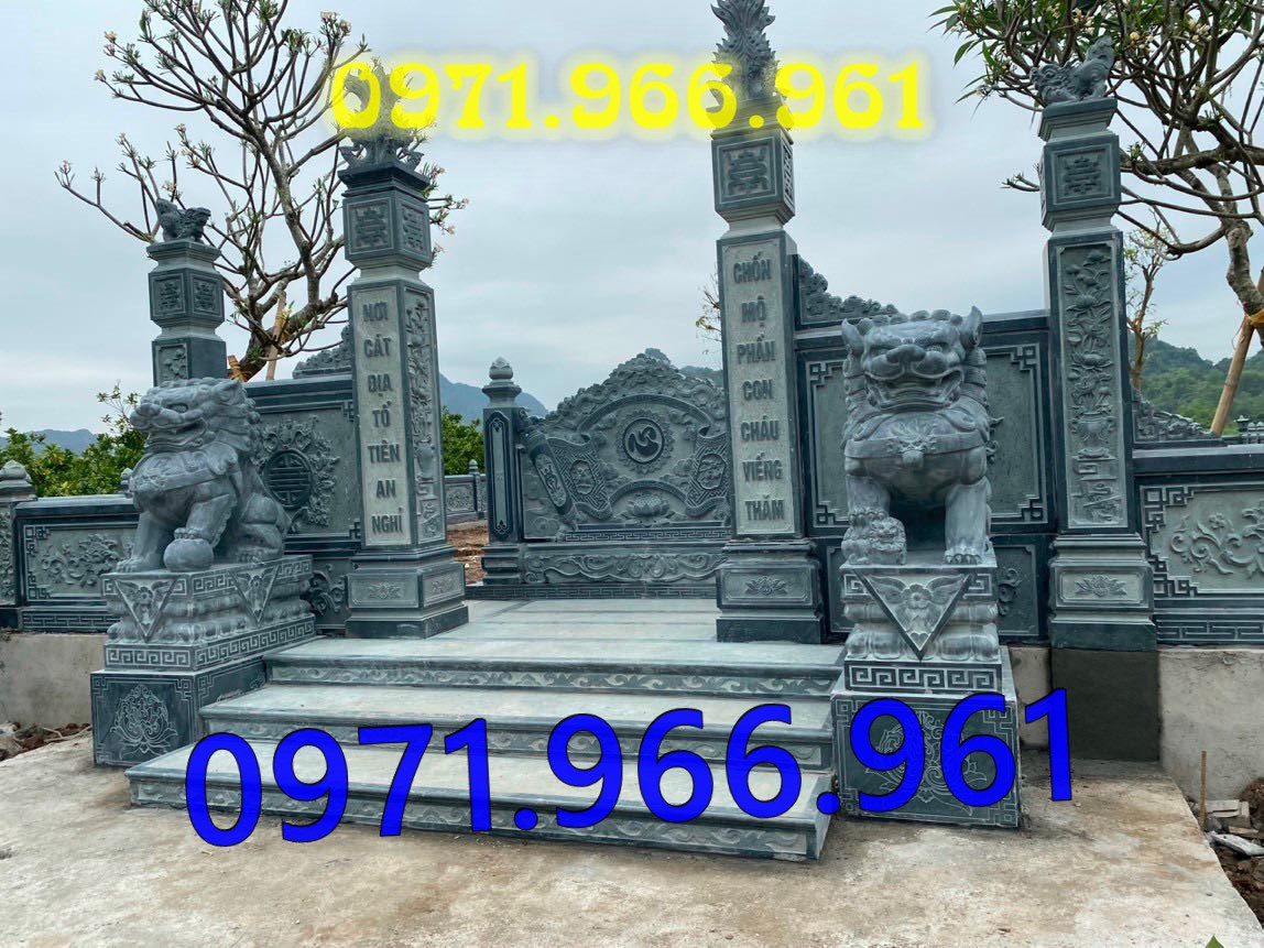 mẫu cổng đá xanh tự nhiên nguyên khối, cổng đá trước nhà thờ từ đường dòng họ, cổng đá tam quan đình làng khu tâm linh chùa, cổng đá hợp phong thủy khu lăng mộ gia đình, cổng đá nhà cổ khu biệt thự theo khách hàng 
