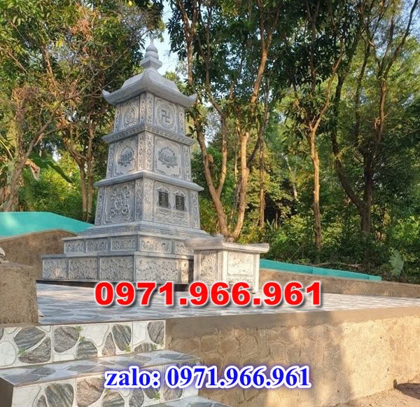 mộ tháp bằng đá để tro cốt ông bà hay cha mẹ, mộ tháp đá xanh rêu nguyên khối được chạm khắc tinh sảo, mộ tháp đá công giáo bằng đá granite nhập khẩu cao cấp, xây mộ tháp đá chuẩn phong thủy mang ý nghĩa tâm linh cho gia đinh bạn, chuyên sản xuất mộ tháp đá theo yêu cầu khách hàng