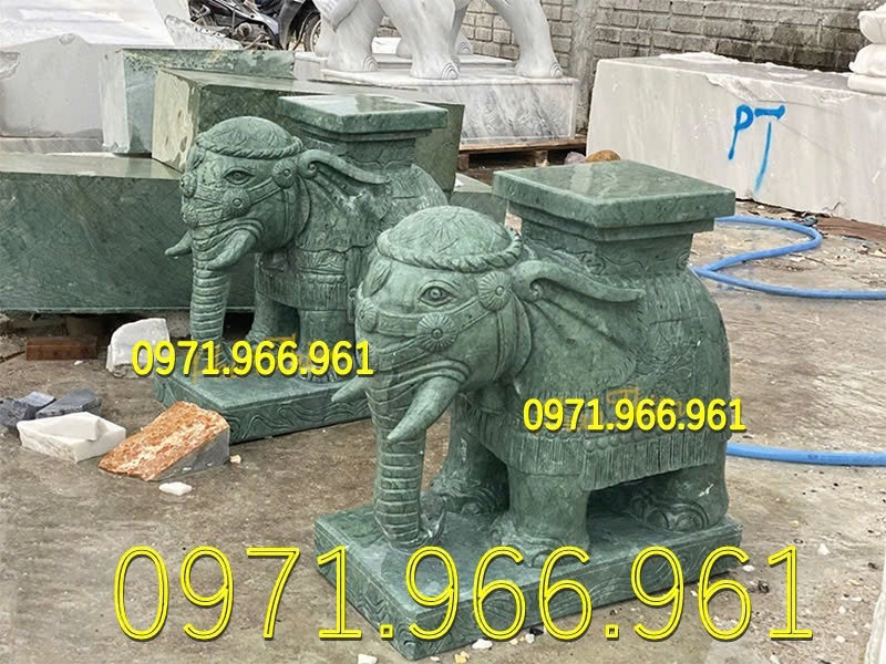 voi bằng đá tự nhiên nguyên khối canh cổng phong thủy trước nhà, voi đá sân vườn, trang trí khu biệt thự, voi đá nhà thờ họ, trấn trạch khu lăng mộ, voi đá phong thủy mang tài lộc, thịnh vượng, bình an, voi đá đặt trước cửa công ty, trang trí trong các công trình tâm linh