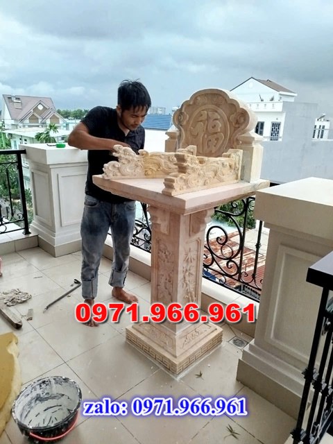 mẫu bàn thờ thiên bằng đá đẹp ngoài trời trước nhà hợp phong thủy, bàn thờ thiên đá xanh nguyên khối trong sân vườn, biệt thự, bàn thờ thiên chạm khắc hoa văn đẹp chuẩn phong thủy trước nhà thờ dòng họ, bàn thờ thiên là nét tâm linh, hút tài lộc cho gia chủ